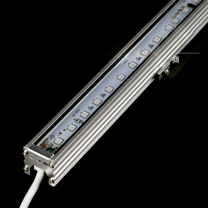 DC24V 8/12W 30X30mm Low Power White/Yellow Light Full Color UCS1903 RGB/DMX512 Addressable Outdoor Waterproof IP67 Aluminum Lens Linear LED Lighting Wall Wash Light